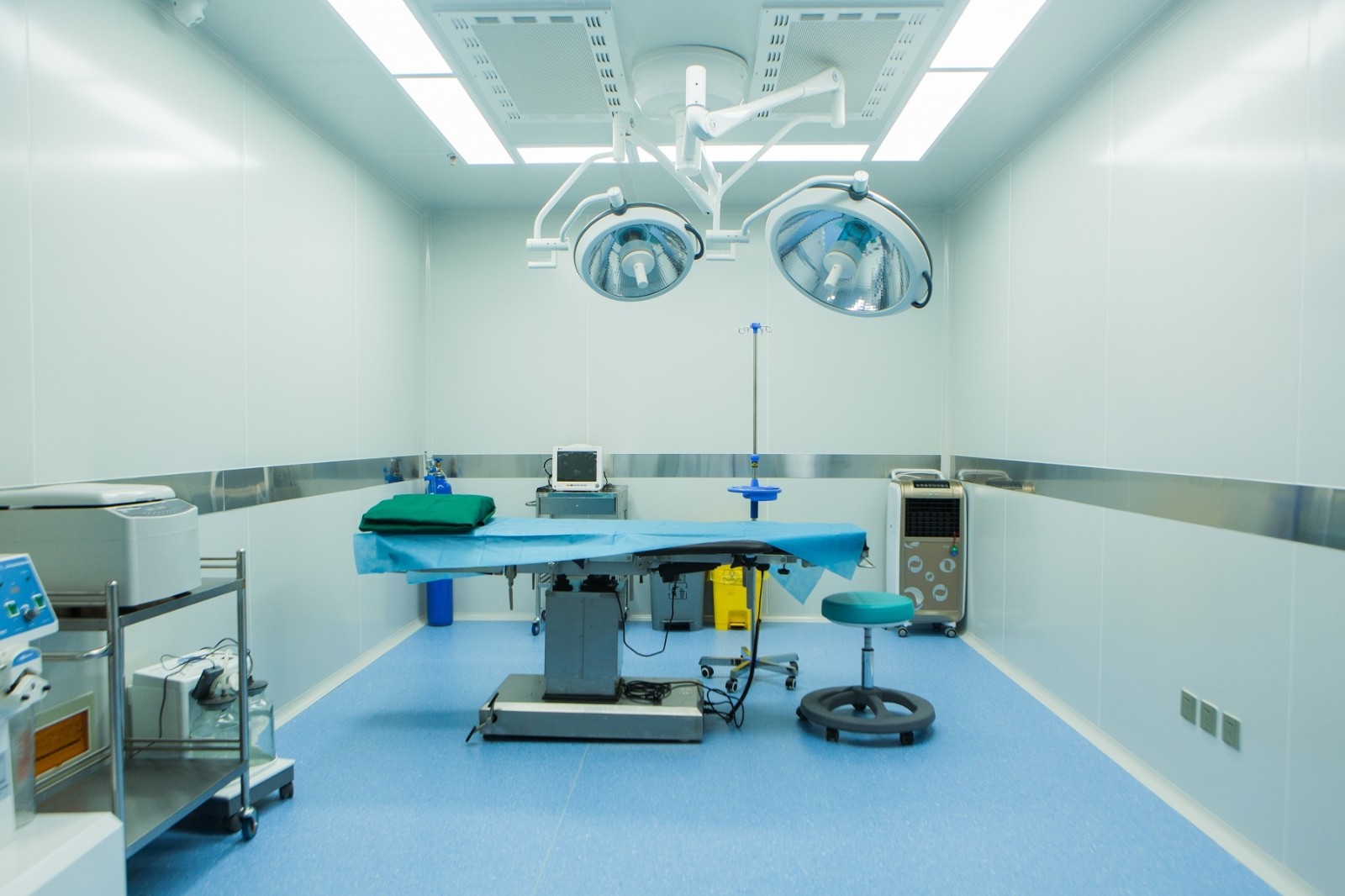 1684823079898969.jpg 醫療行業.jpg